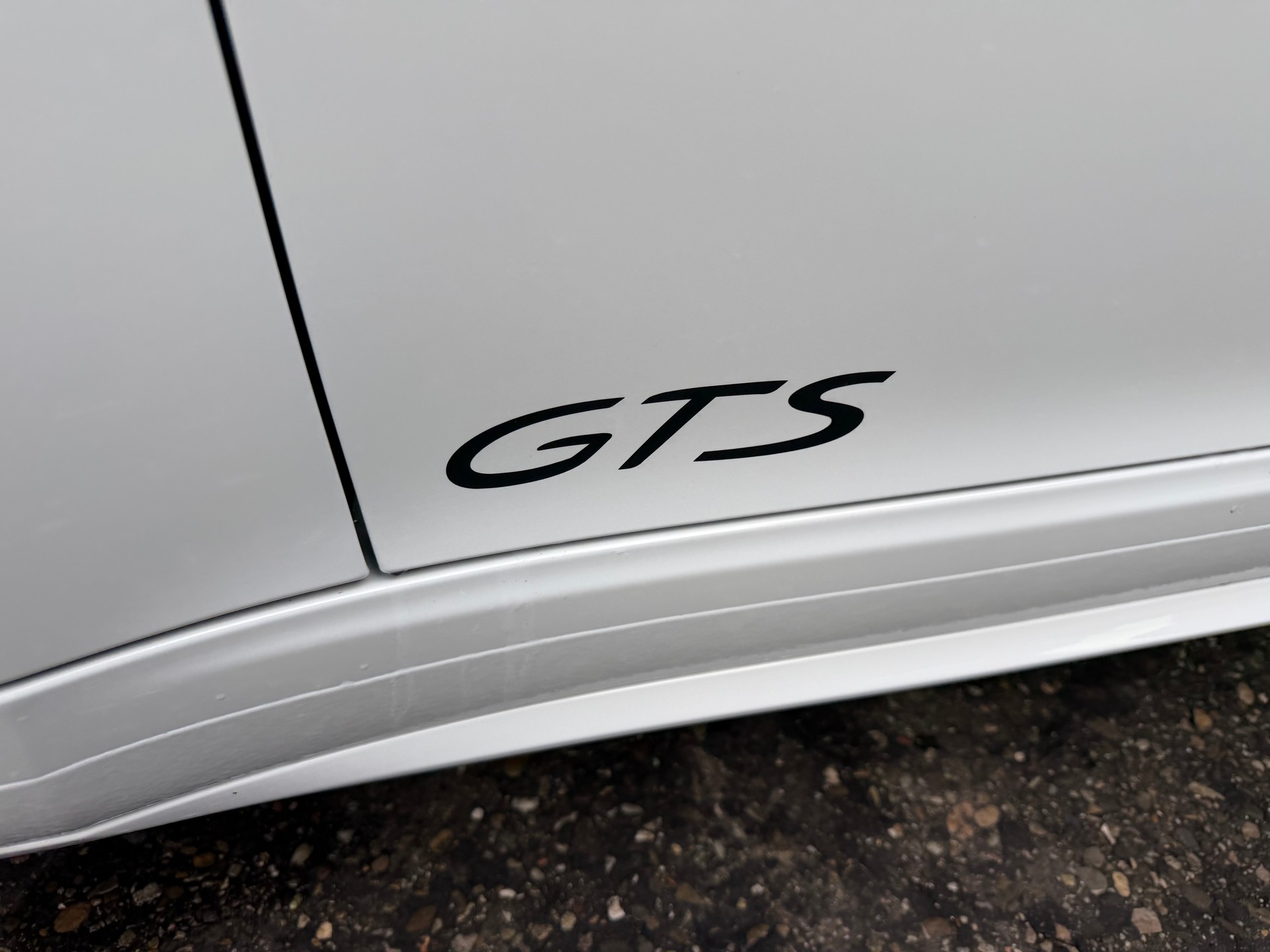 PORSCHE 911 Carrera 4 GTS PDK-image-5