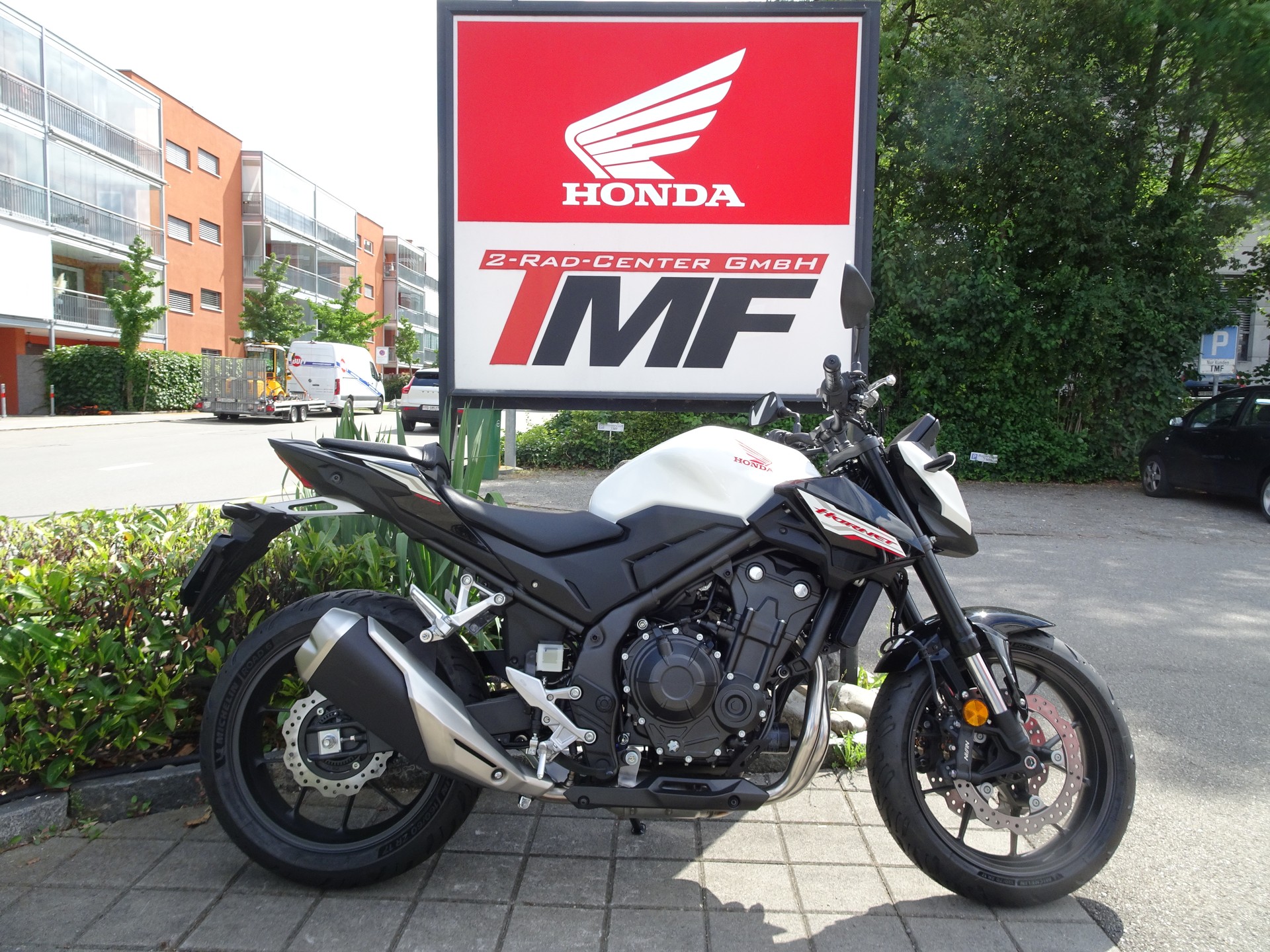 HONDA CB 500 Hornet-image-0
