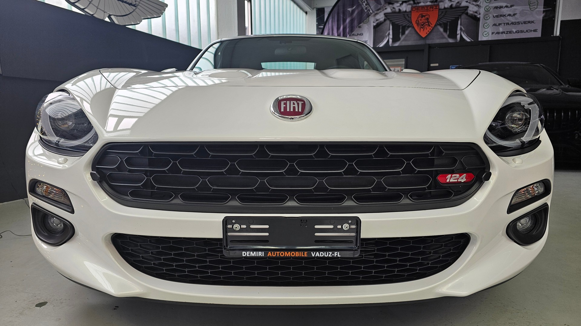 FIAT 124 Spider 1.4 TB Lusso-image-5