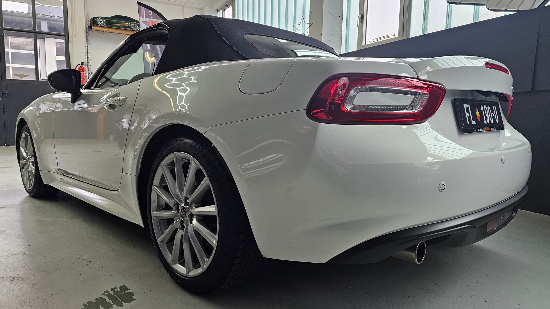 FIAT 124 Spider 1.4 TB Lusso-image-1