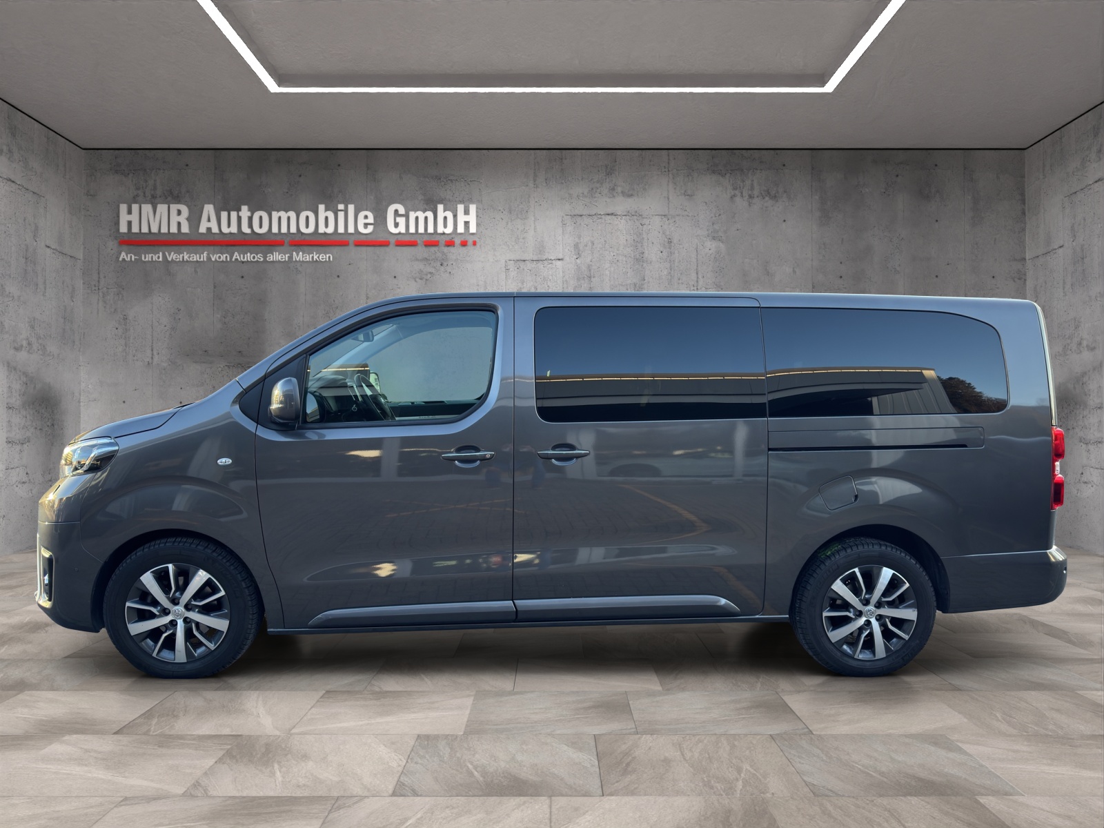 TOYOTA Proace Verso 2.0 D-4D VIP Long Automatic-image-7
