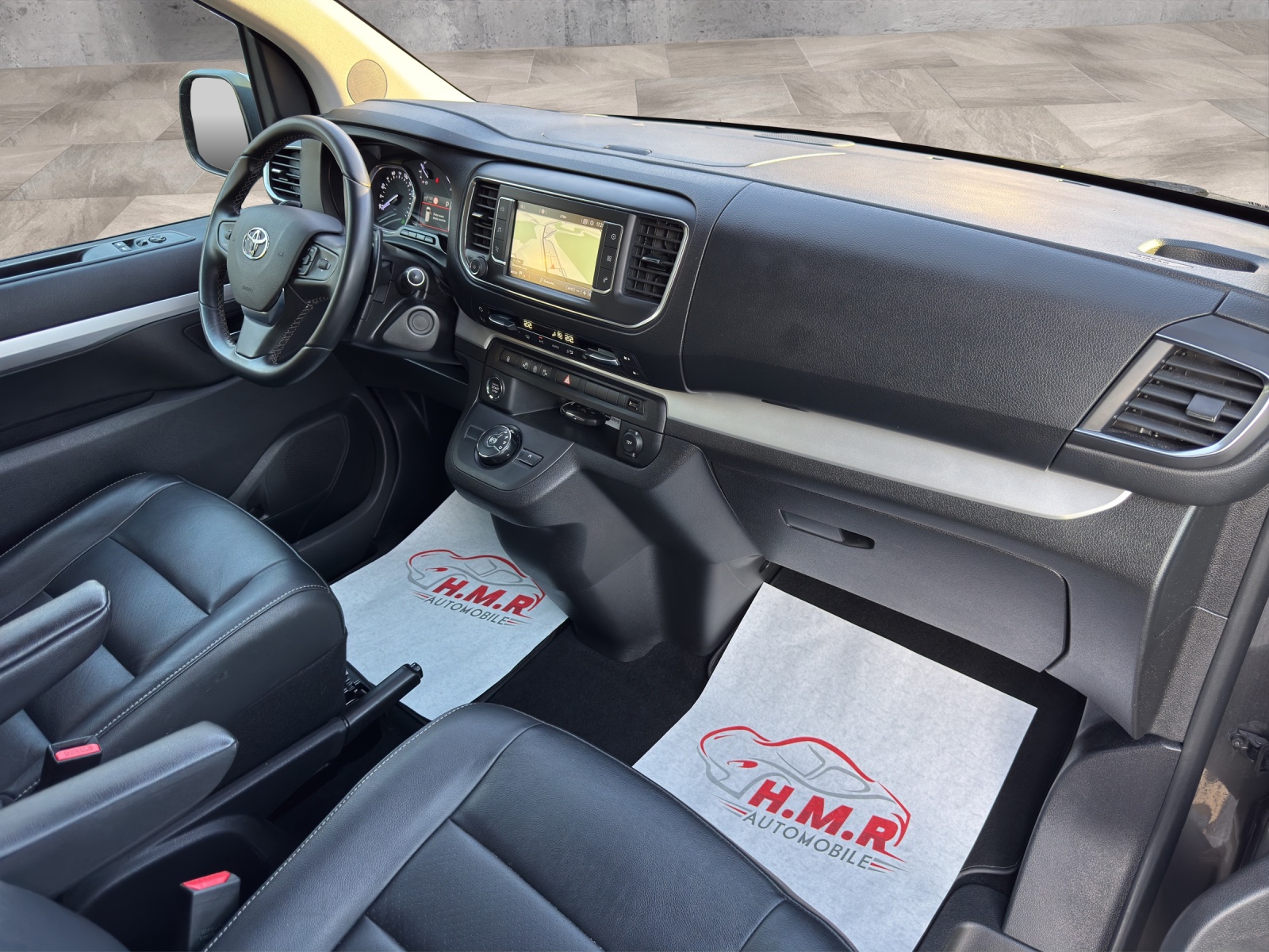 TOYOTA Proace Verso 2.0 D-4D VIP Long Automatic-image-10