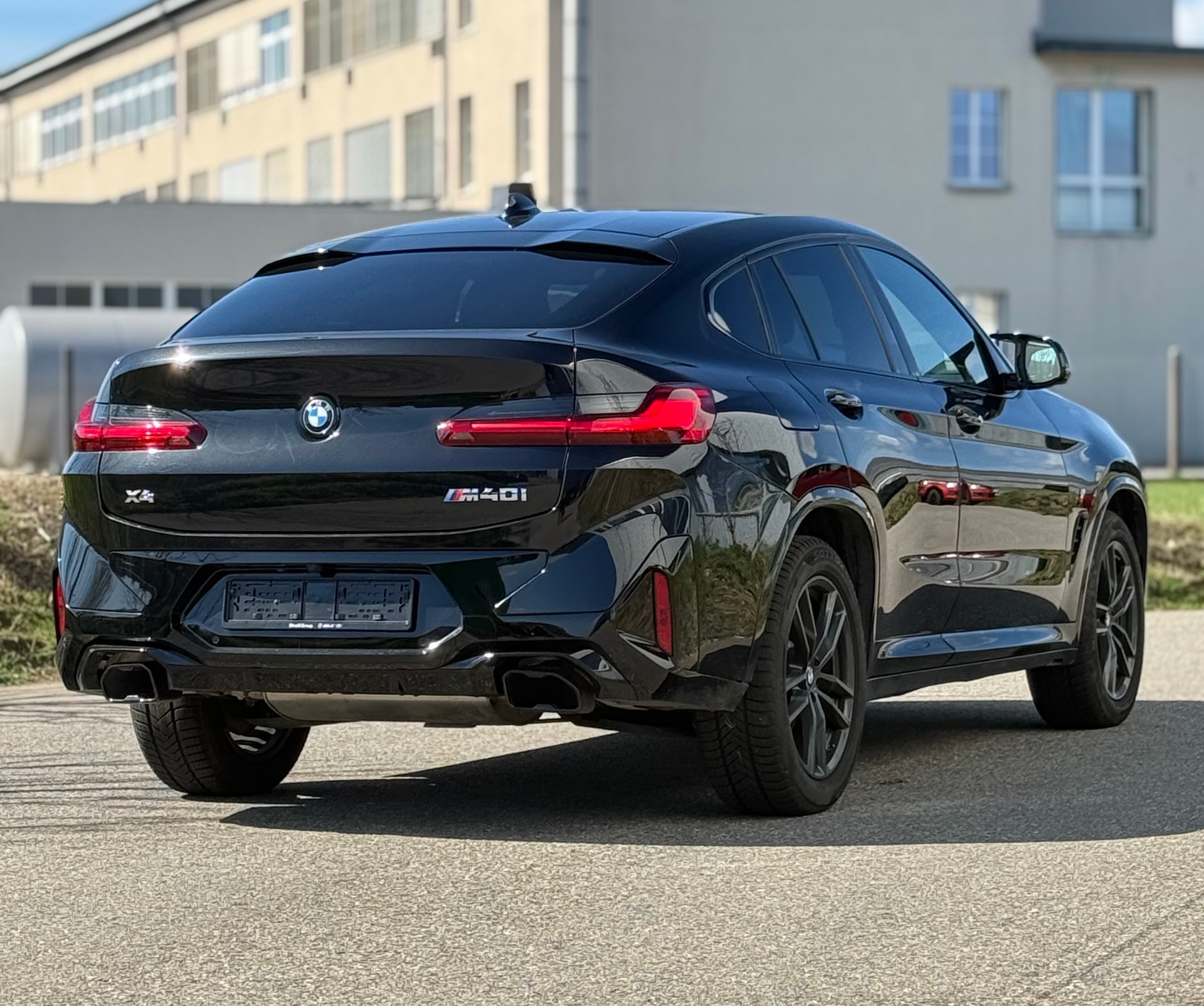 BMW X4 M40i 48V Steptronic 360PS-image-3