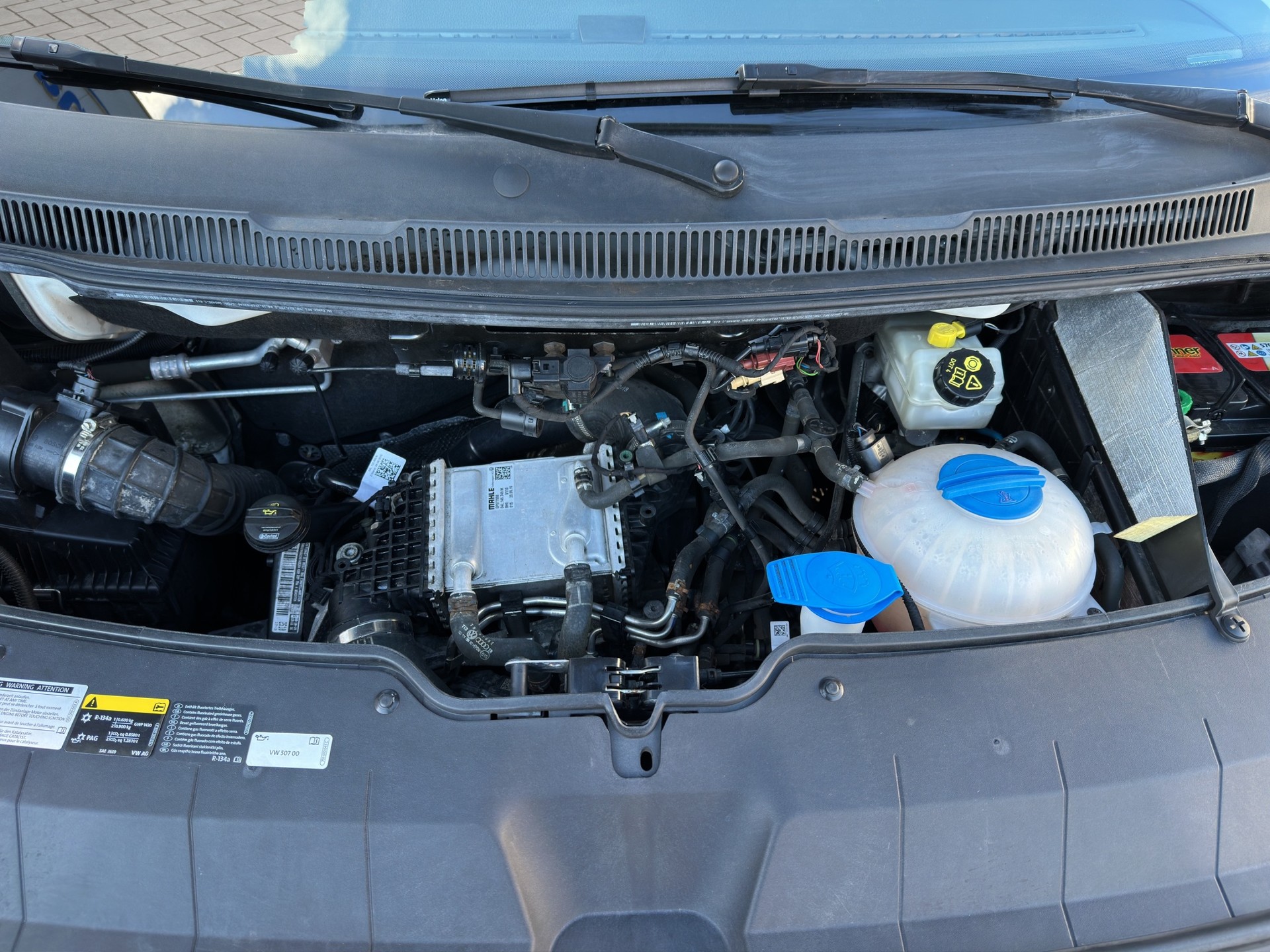 VW T6.1 2.0 TDI Entry-image-17