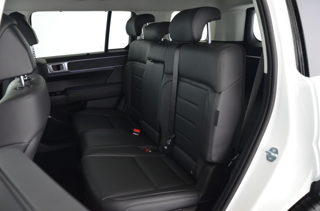 HYUNDAI Santa Fe 1.6 PHEV Prestige Line 4WD-image-13
