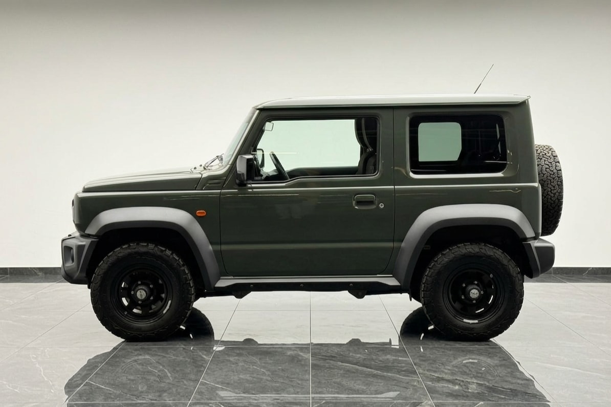 SUZUKI Jimny 1.5 Compact Top 4x4 Automat-image-2
