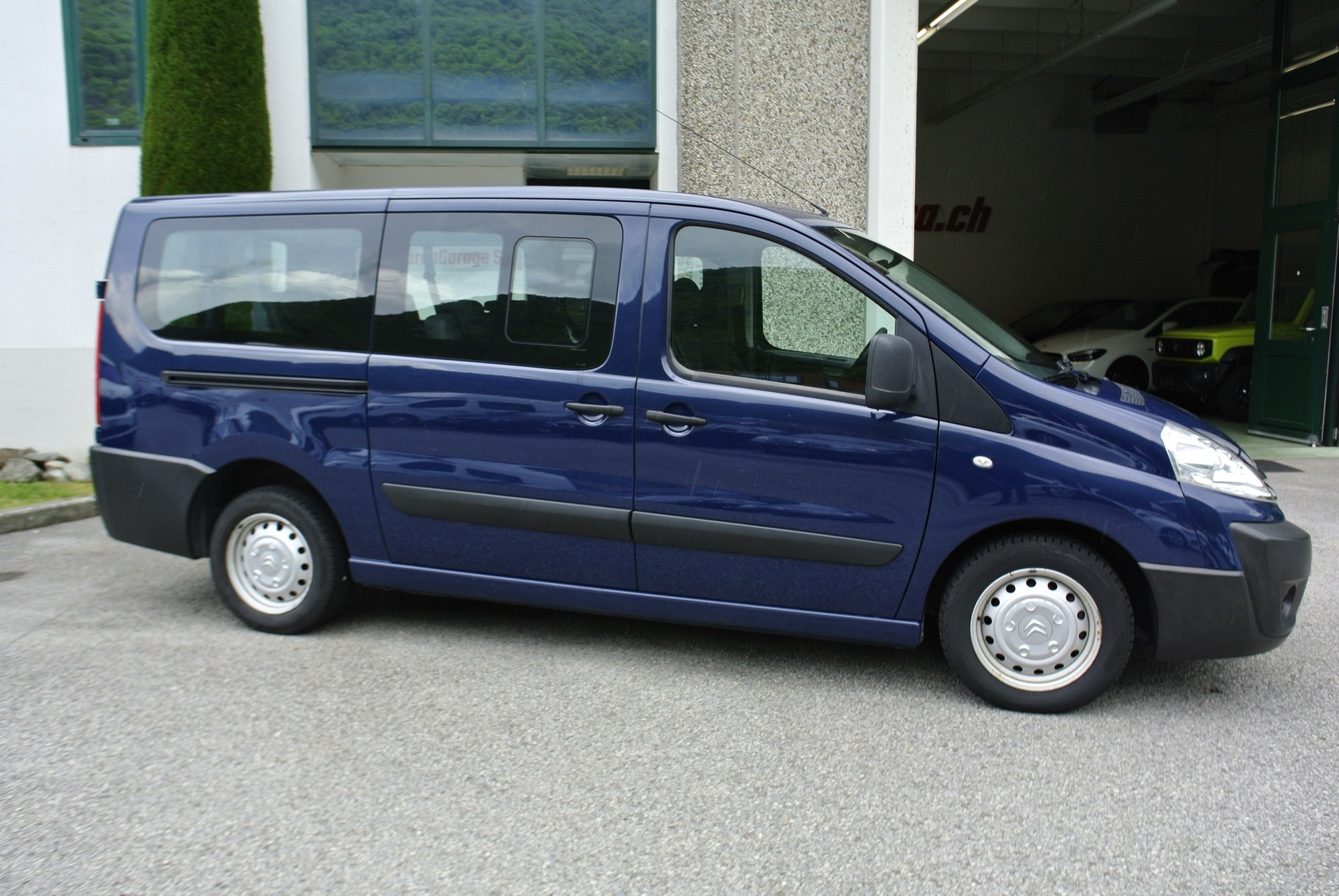 CITROEN Jumpy 2.0 HDi L2H1 Attraction-image-12