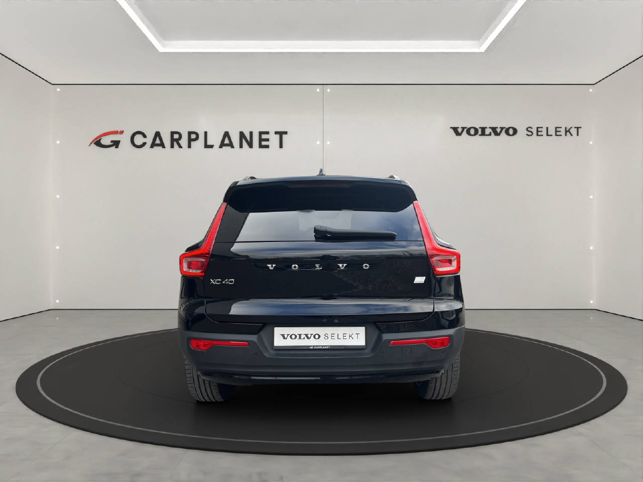 VOLVO XC40 1.5 T5 PiH R-Design-image-7