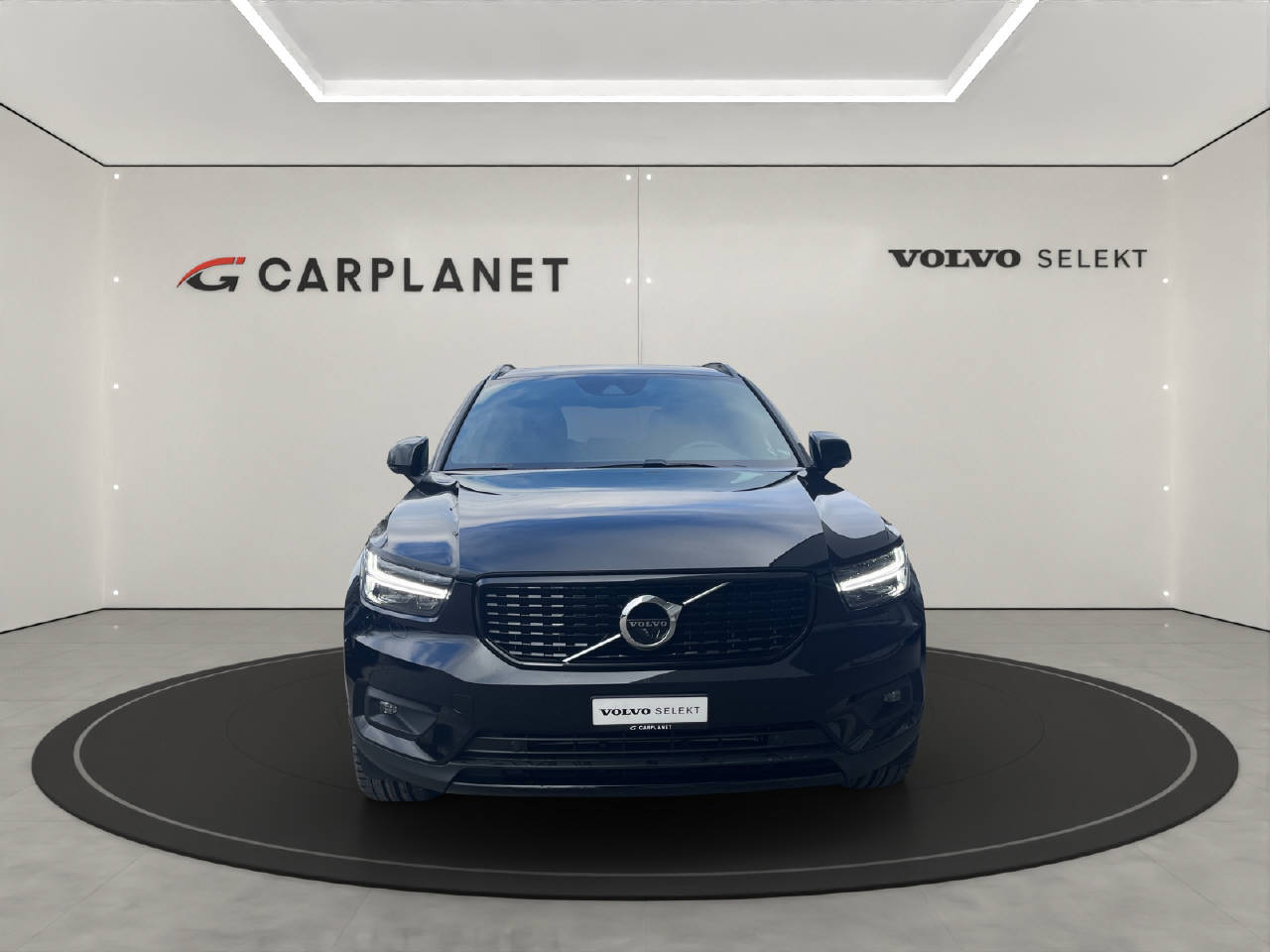 VOLVO XC40 1.5 T5 PiH R-Design-image-6
