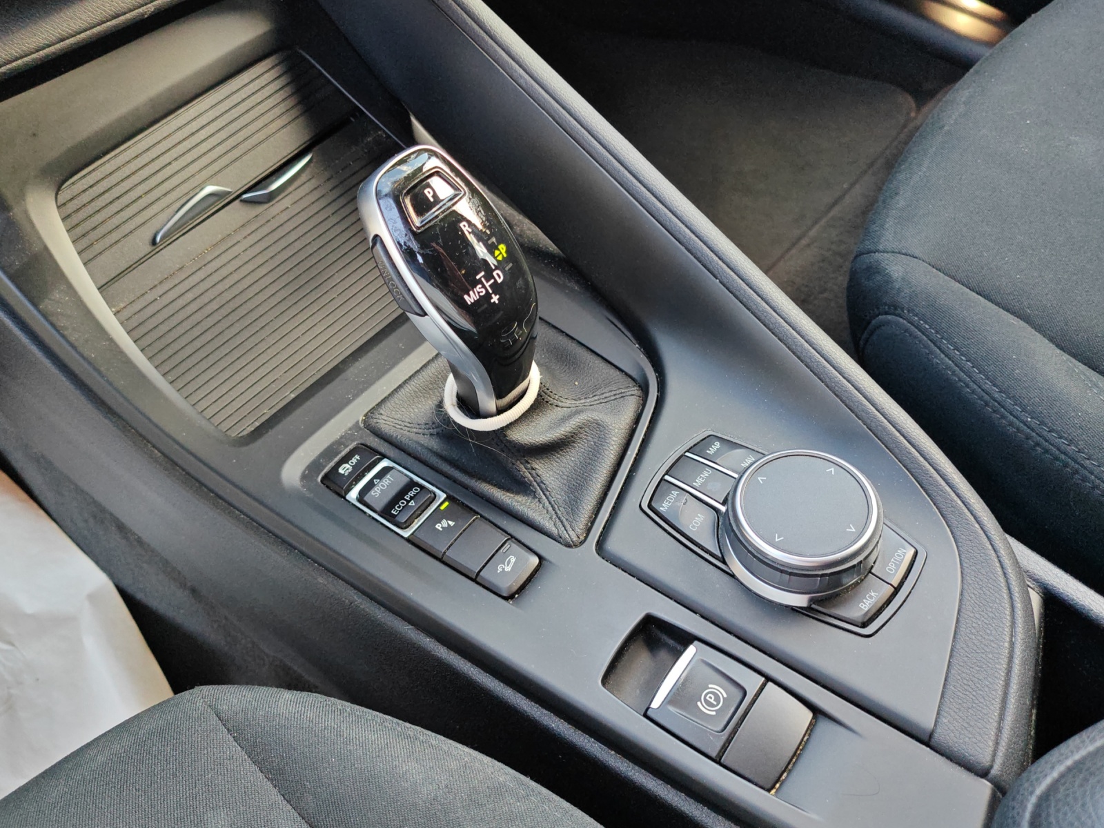 BMW X1 xDrive 18d Steptronic [Expertise du jour + Garantie 12 mois + Service & Immat. Offerts]-image-15