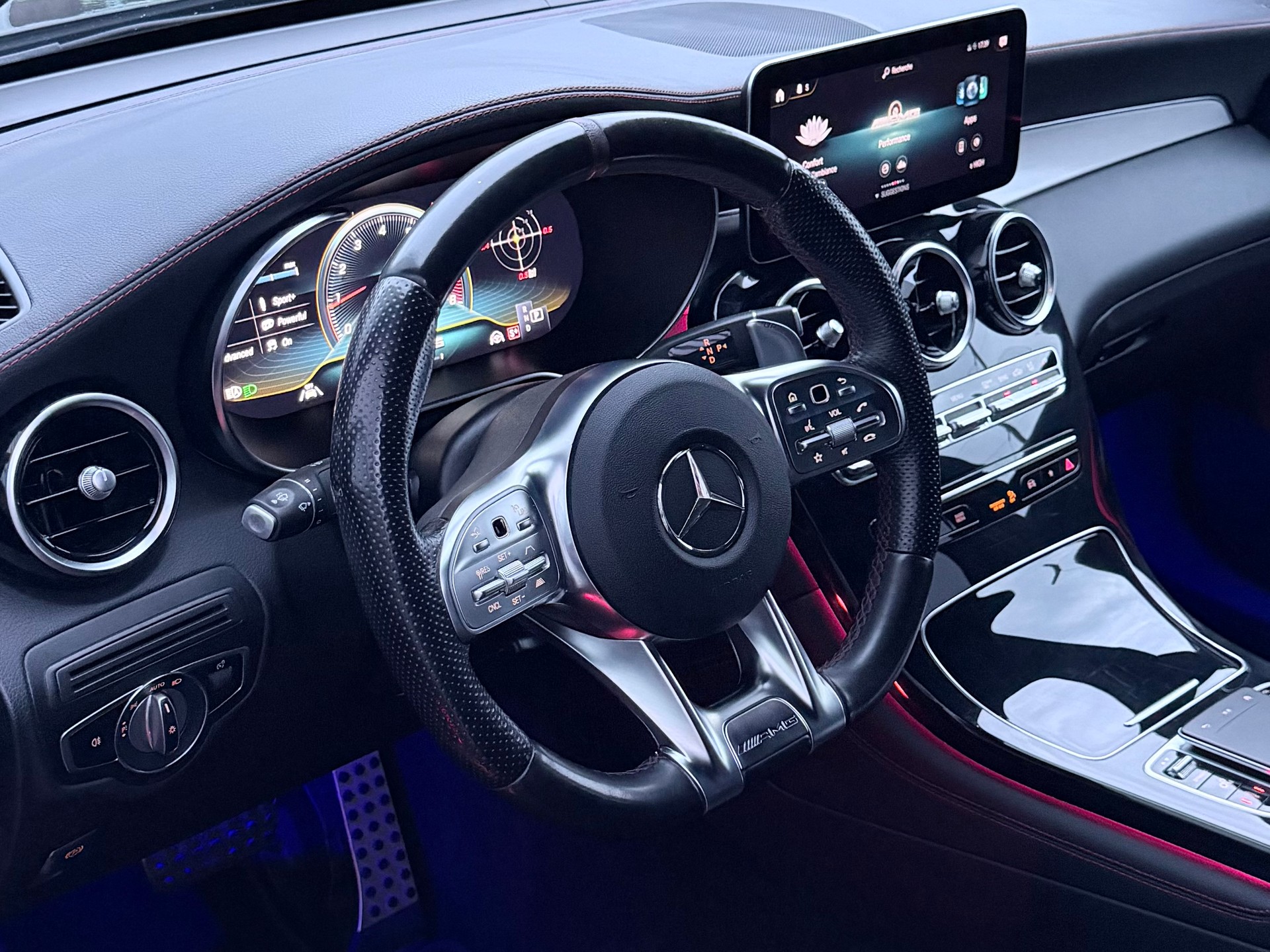 MERCEDES-BENZ GLC Coupé 43 AMG 4Matic 9G-Tronic-image-4
