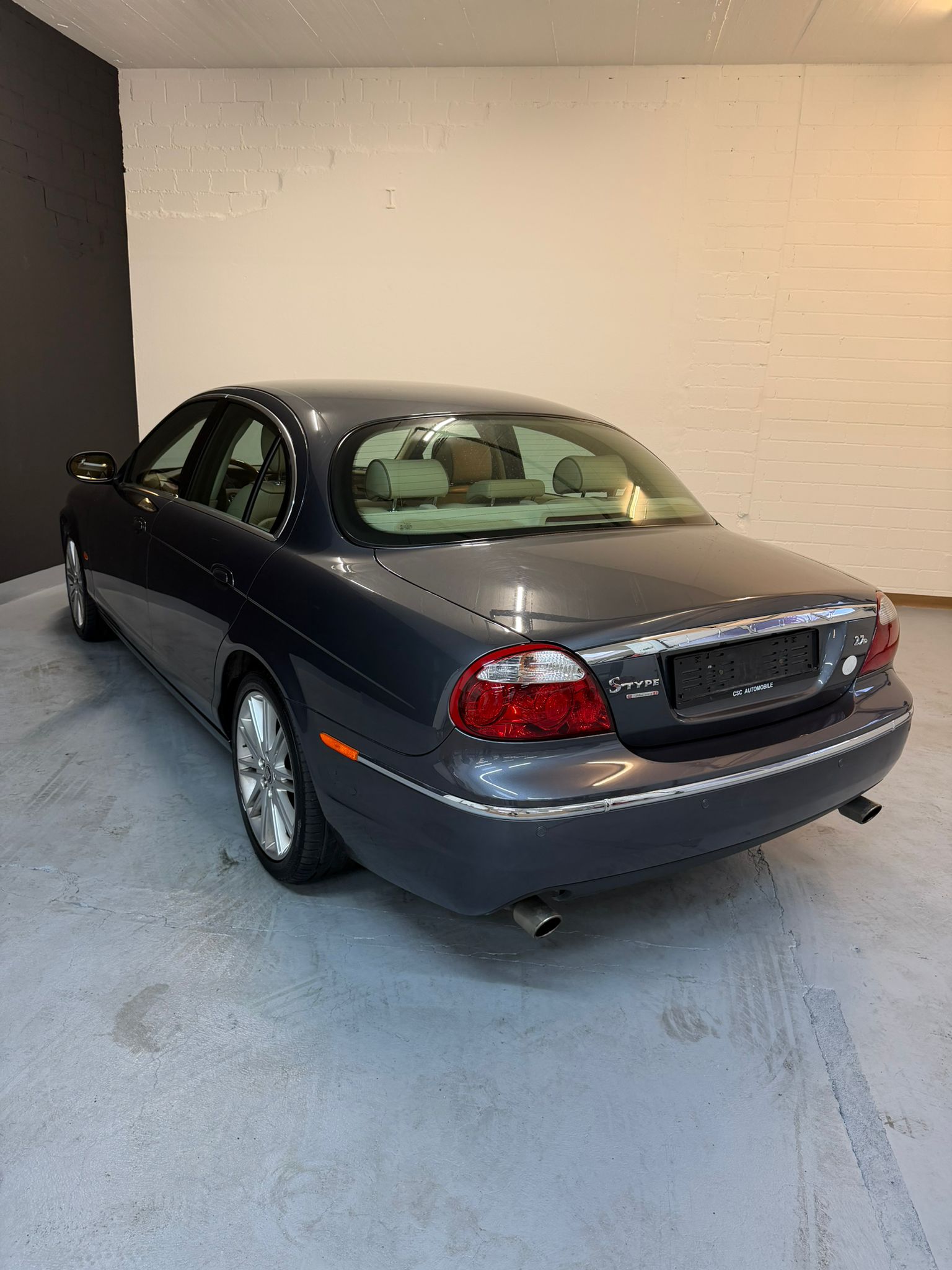JAGUAR S-Type 2.7d V6 Anniversary Automatic ***CH-Fahrzeug***-showroom-element-3