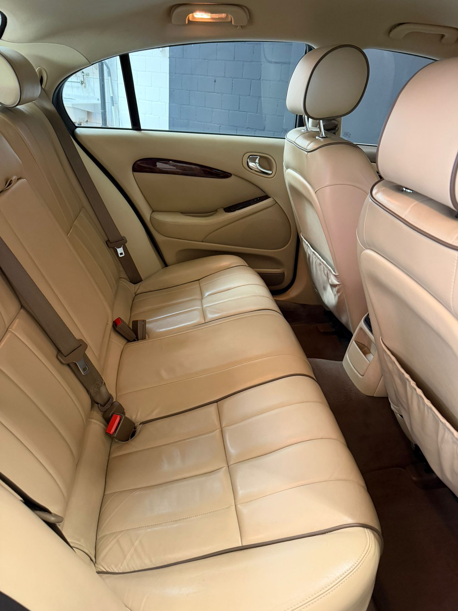 JAGUAR S-Type 2.7d V6 Anniversary Automatic ***CH-Fahrzeug***-image-16