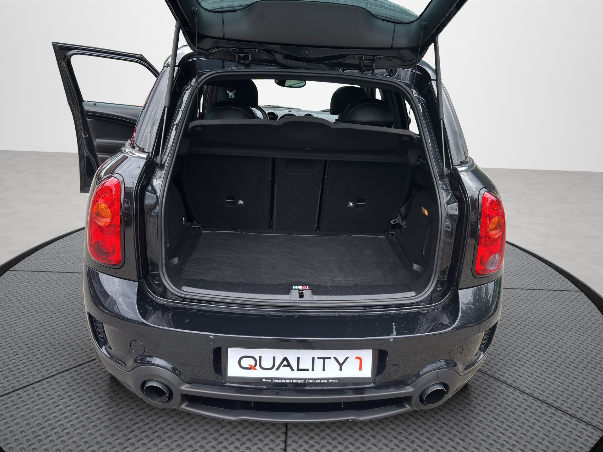 MINI Countryman John Cooper Works ALL4 Steptronic-image-14