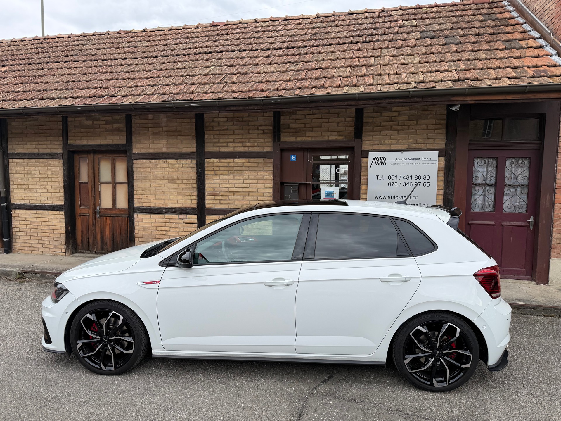 VW Polo 2.0 TSI GTI DSG-image-3