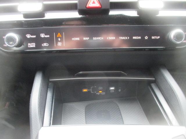 KIA Sportage 1.6 T-GDi Hybrid Black Edition-image-10