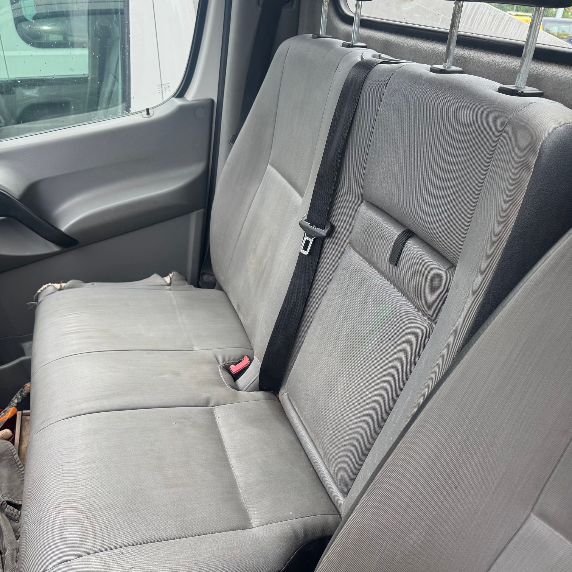 VW Crafter 35 2.0 TDI Entry-image-6