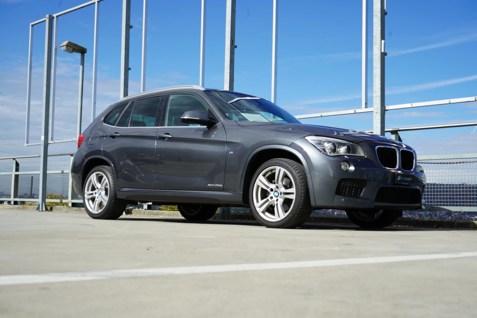 BMW X1 xDRIVE 25d STEPTRONIC M SPORT PLUS l 218 PS-image-6
