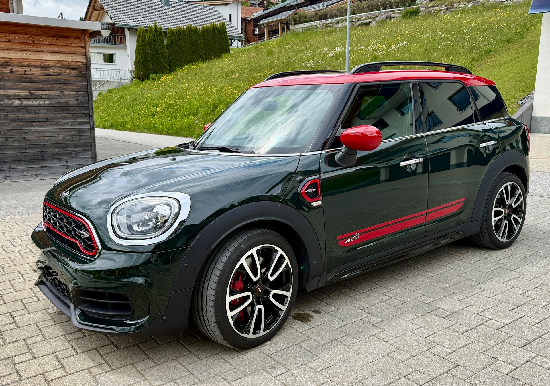 MINI 2.0i John Cooper Works ALL4-image-1