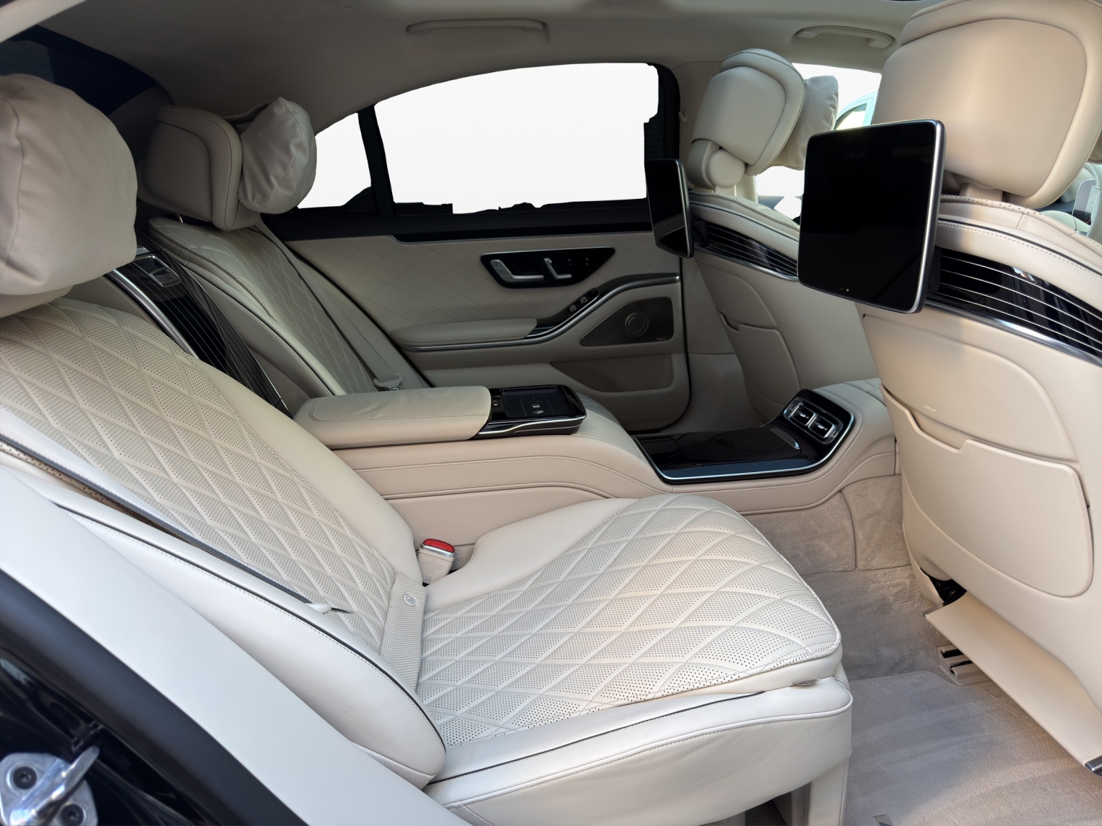 MERCEDES-BENZ S 400 d L AMG Line 9G-Tronic-image-18