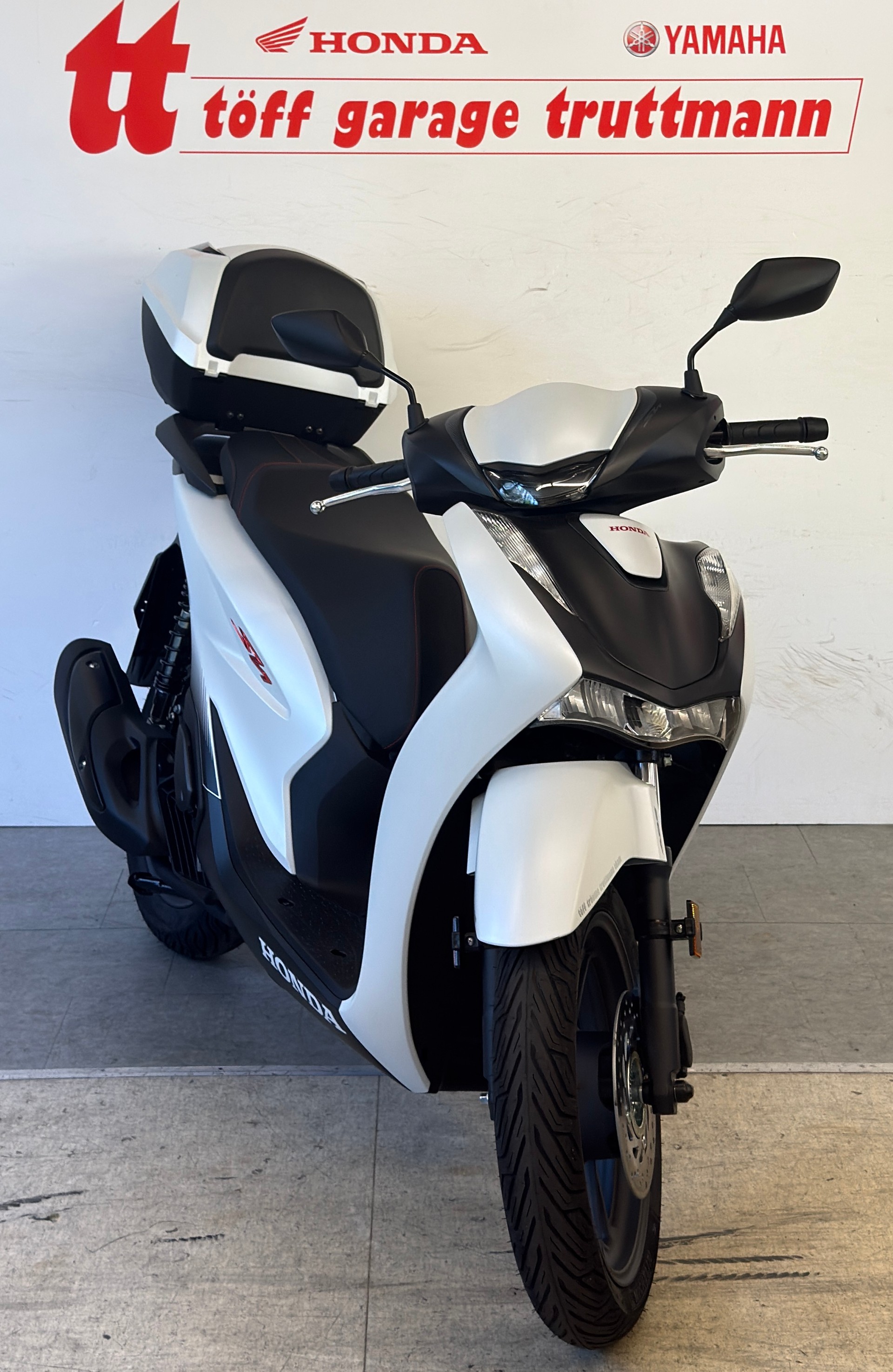HONDA SH125i Smart Top Box-image-2