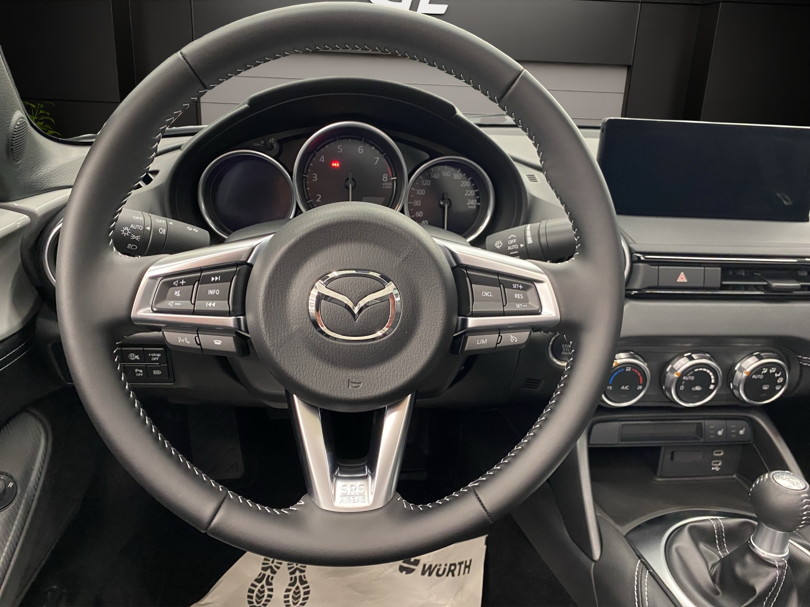 MAZDA MX-5 Skyactiv-G 132 Homura-image-12