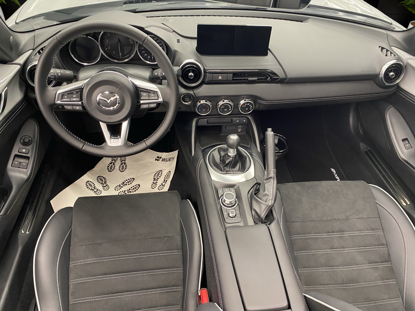 MAZDA MX-5 Skyactiv-G 132 Homura-image-11