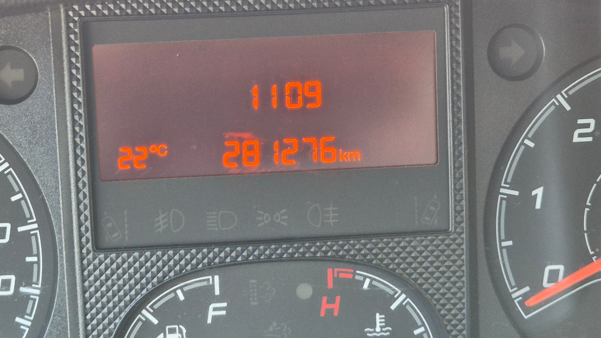FIAT Ducato 33 2.3 MJ-image-9