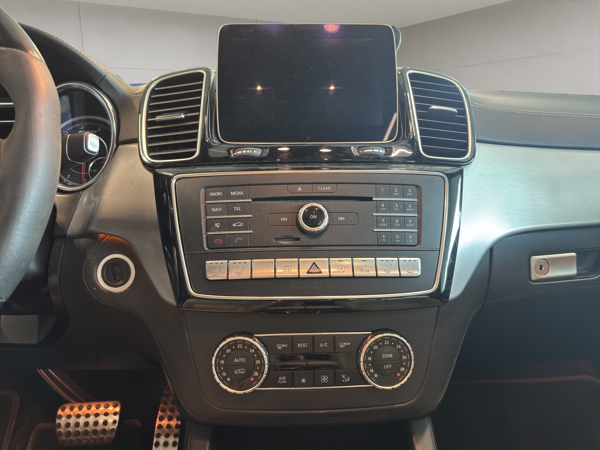 MERCEDES-BENZ GLE Coupé 63 S AMG 4Matic Speedshift-image-14