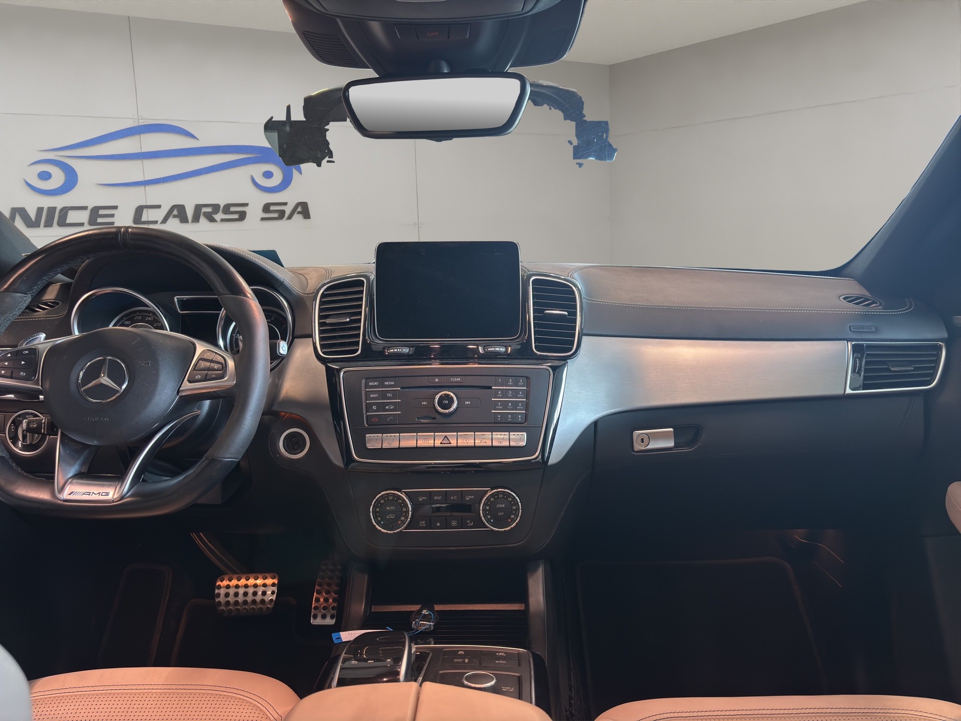 MERCEDES-BENZ GLE Coupé 63 S AMG 4Matic Speedshift-image-13