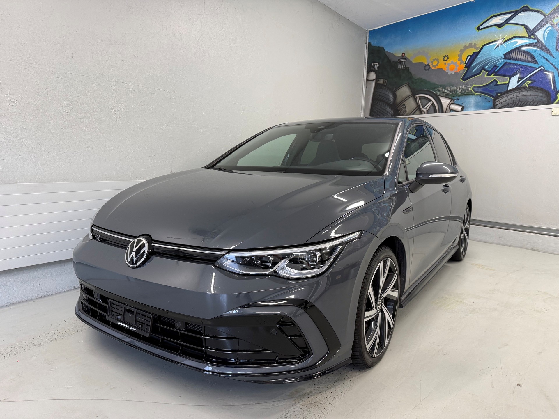 VW Golf 1.5 eTSI mHEV ACT R-Line DSG