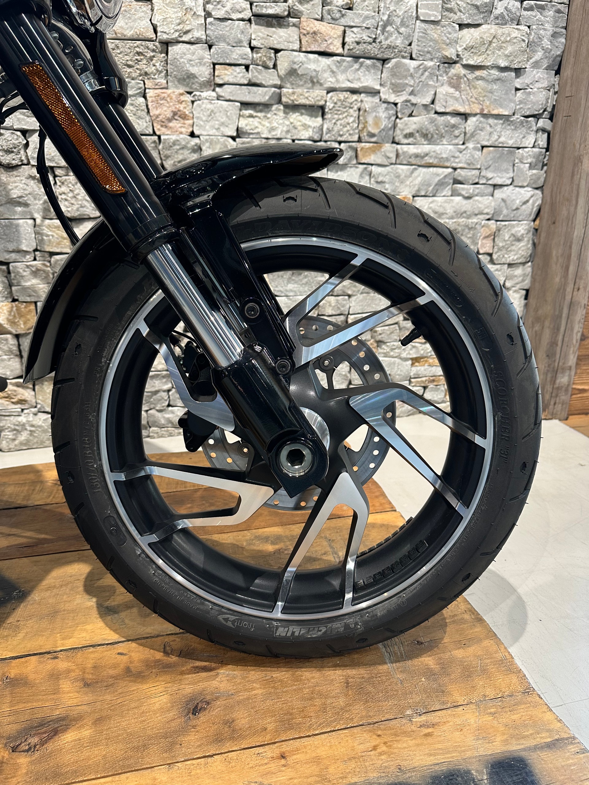 HARLEY-DAVIDSON FLSB - Sport Glide-image-4