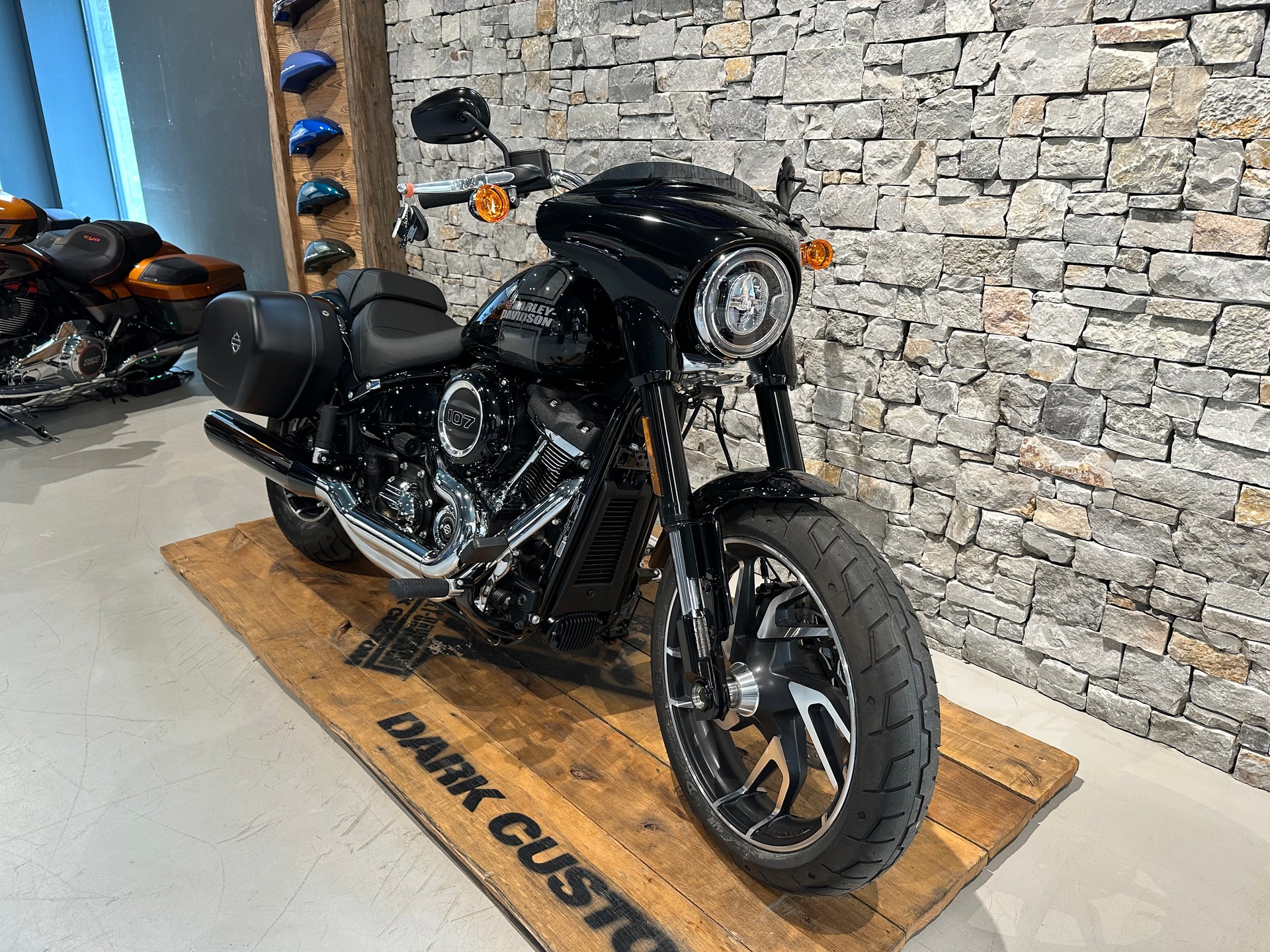 HARLEY-DAVIDSON FLSB - Sport Glide-image-1