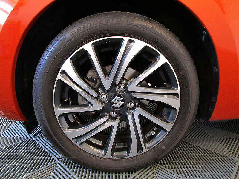 SUZUKI Swift 1.2 Compact Top Hybrid CVT-image-21