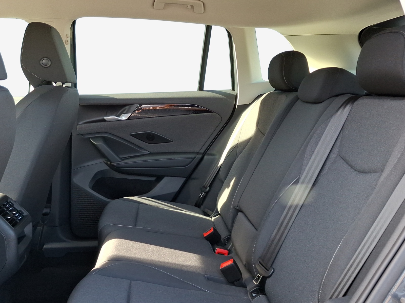 VW Tiguan 1.5 TSI evo2 mHEV Trend DSG-image-11