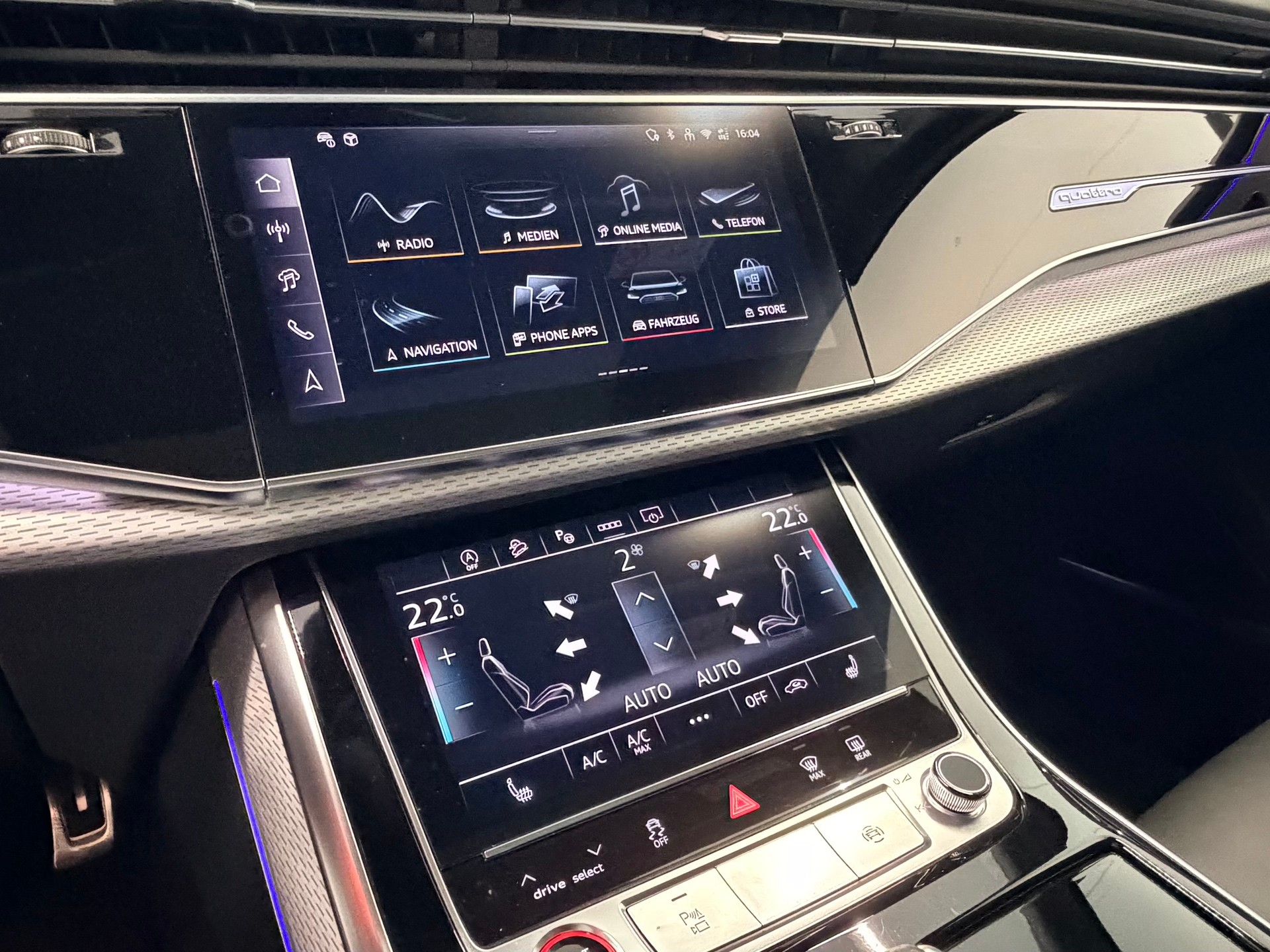 AUDI SQ7 TFSI quattro tiptronic-image-23