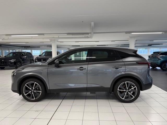 NISSAN Qashqai 1.3 DIG-T MHEV Tekna Xtronic 4x4-image-1
