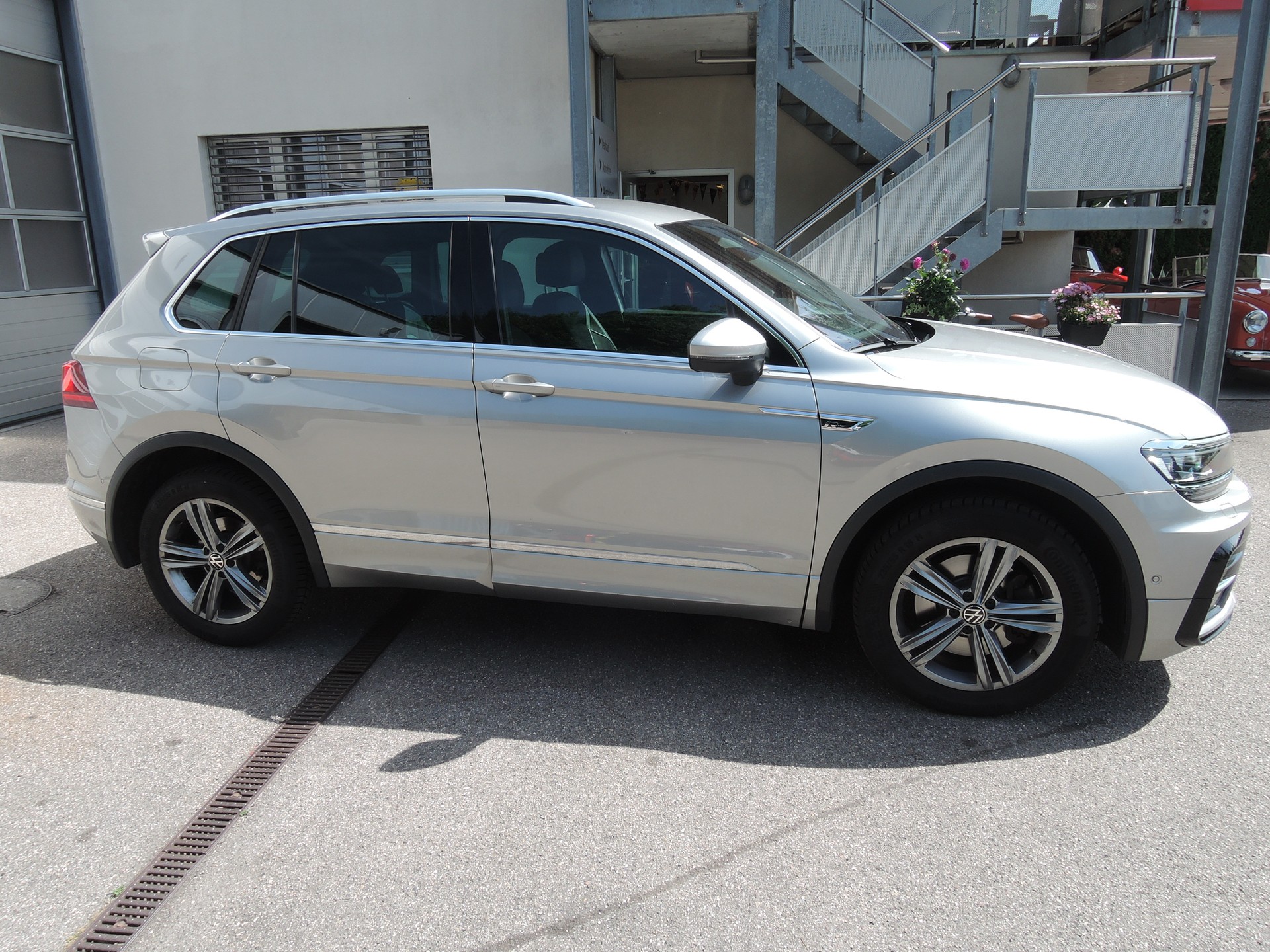 VW Tiguan 2.0TSI Offroad 4M 4Motion DSG-showroom-element-2