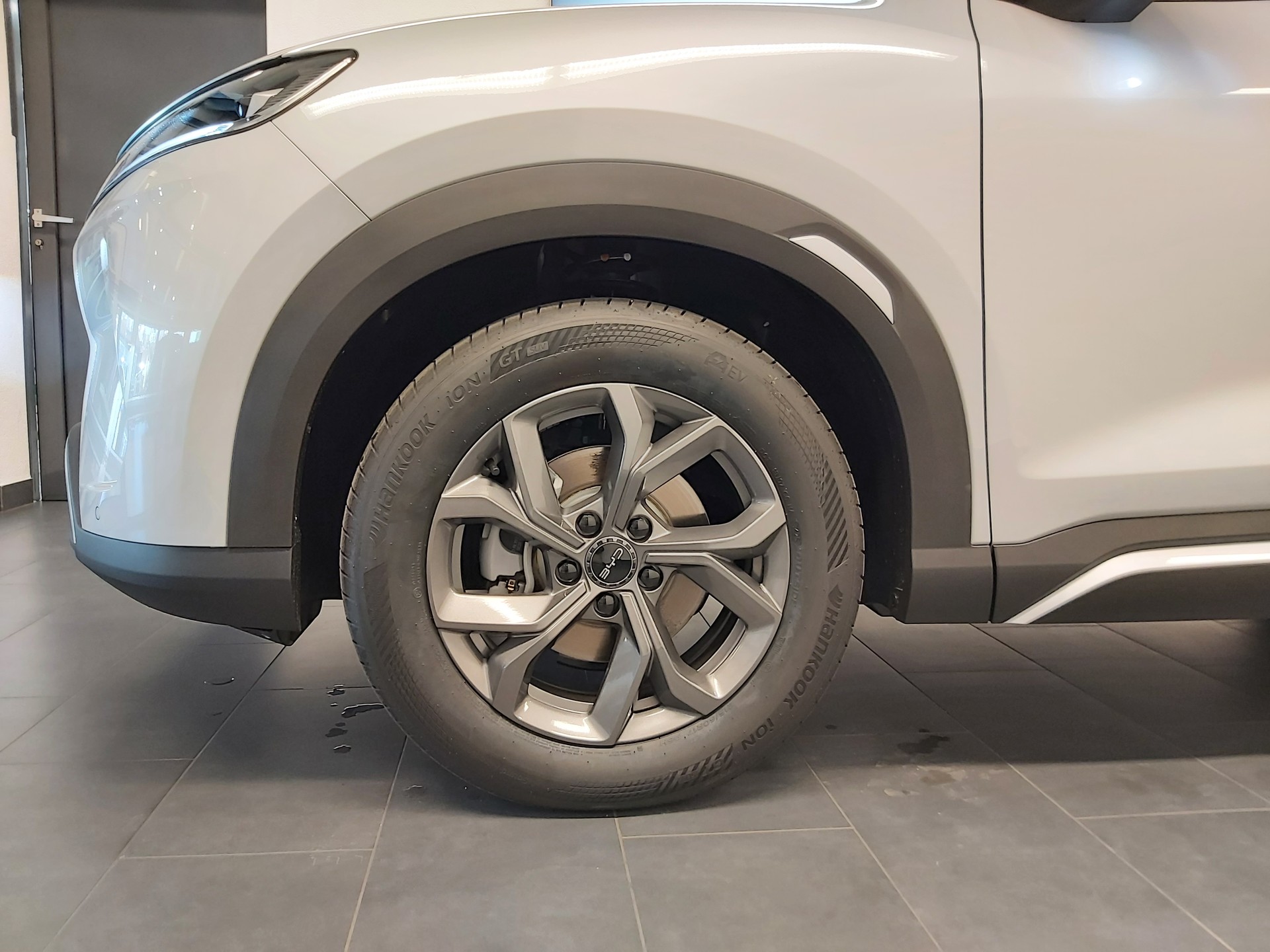BYD Atto 2 DM-i Boost-showroom-element-2