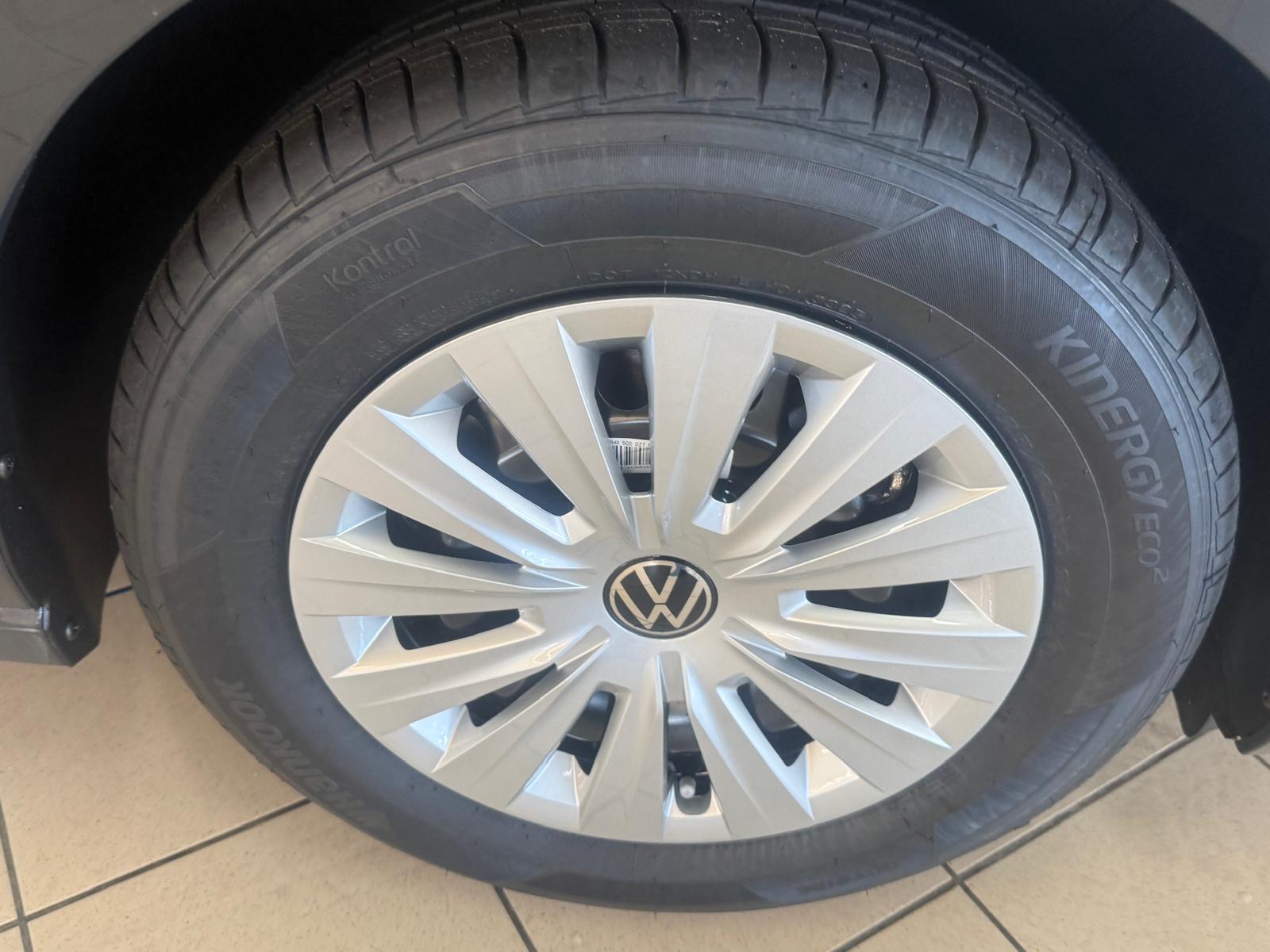 VW Golf 1.5 e TSI mHEV Value DSG-image-4
