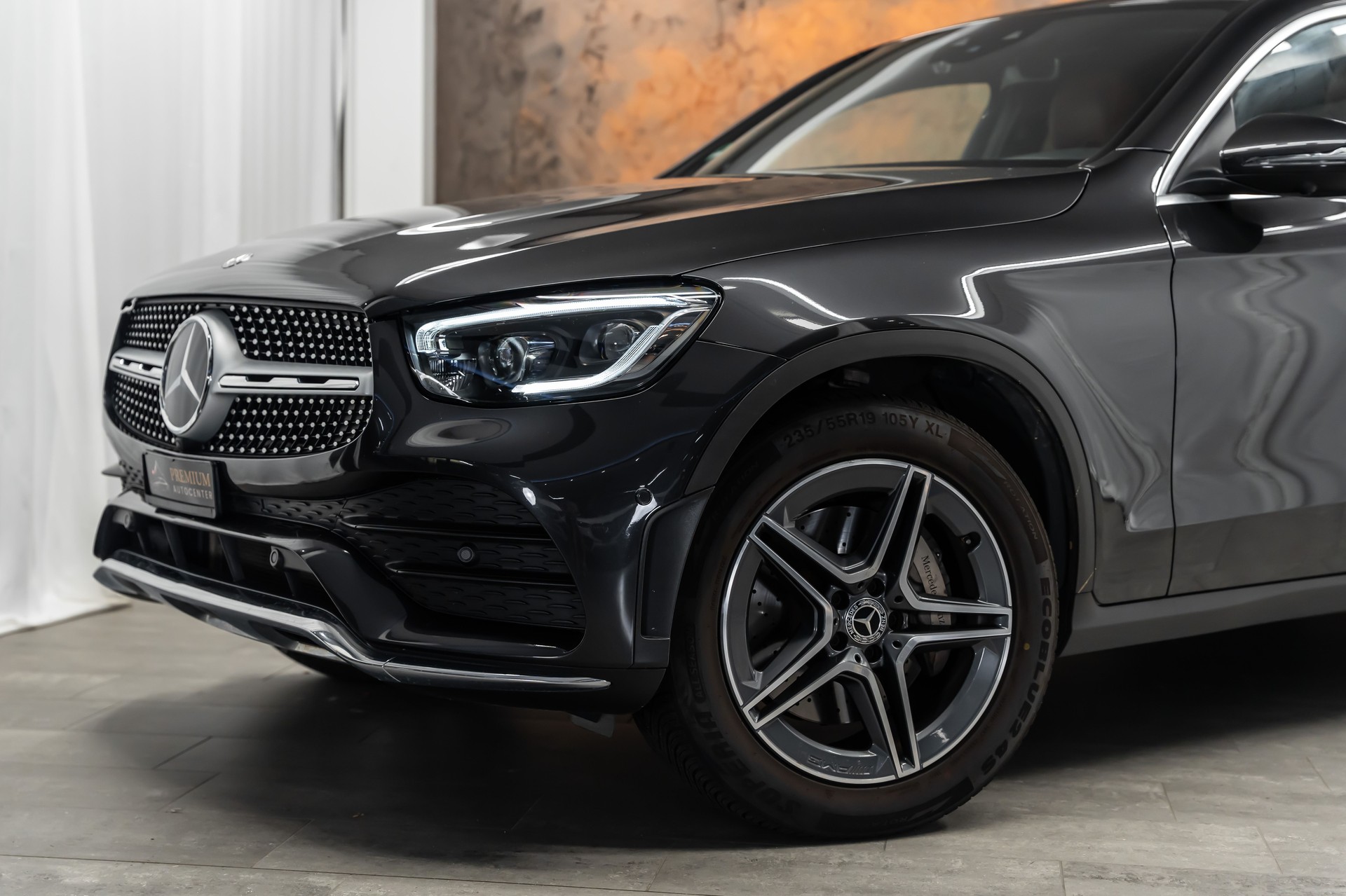 MERCEDES-BENZ GLC Coupé 300 d AMG Line 4Matic 9G-Tronic *Panorama*Leder*Head-Up*360°*-showroom-element-3