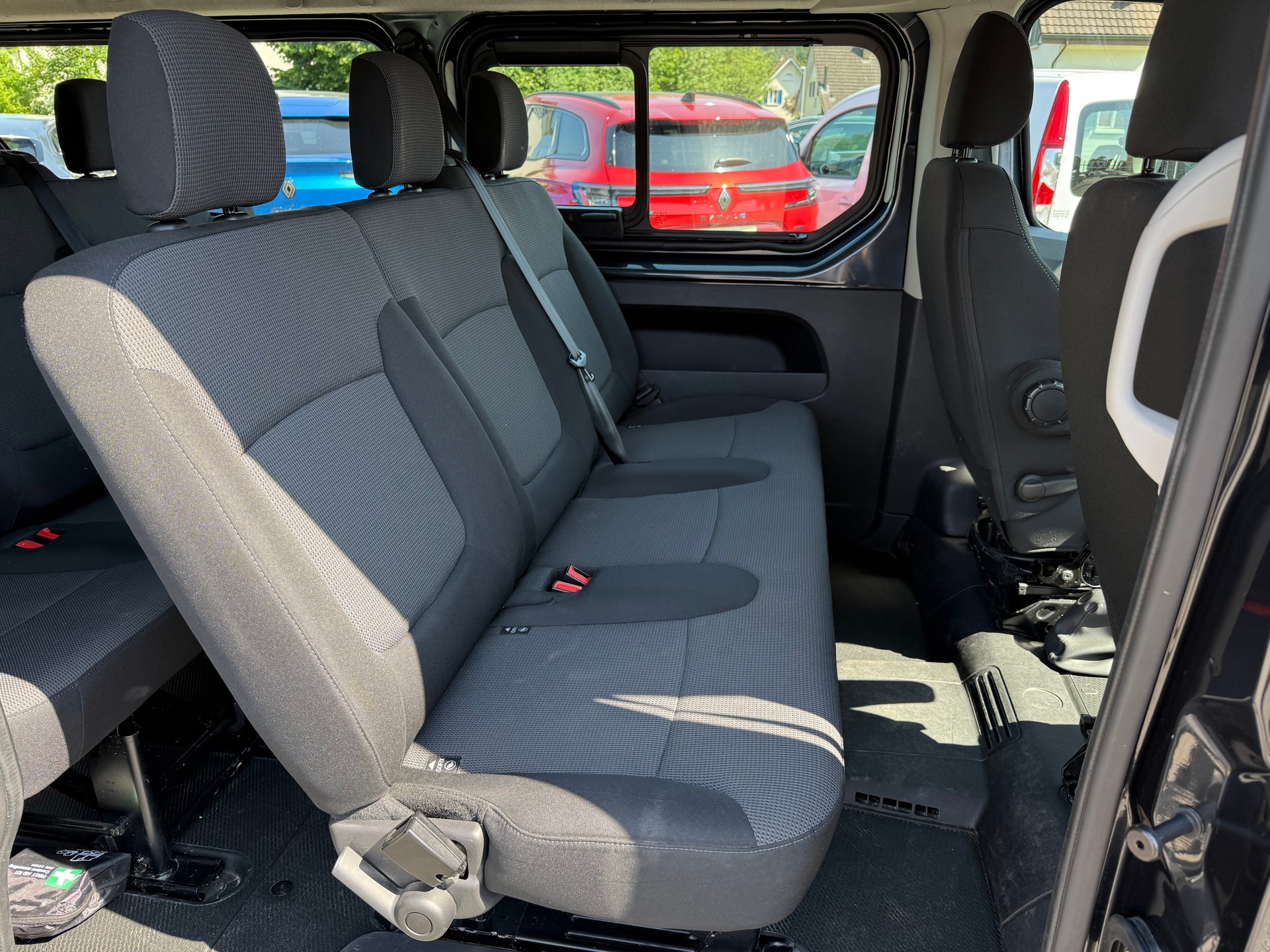 RENAULT Trafic Blue dCi 150 Grand Passenger Evolution EDC-image-10