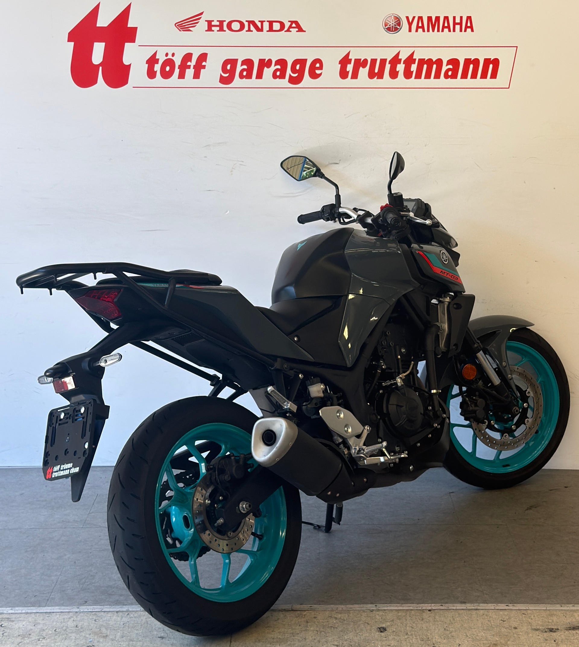 YAMAHA MT-03 ABS-showroom-element-3