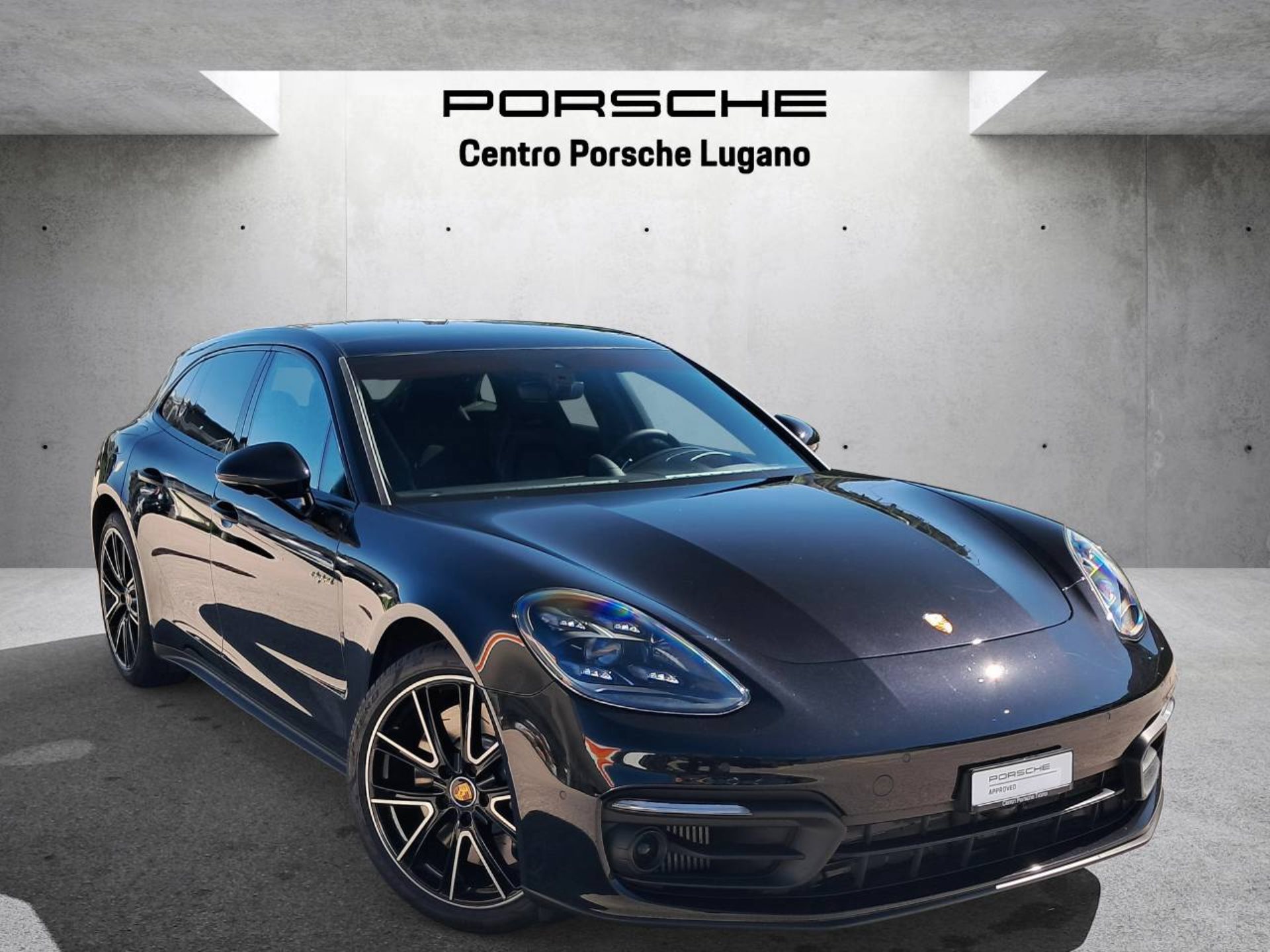 PORSCHE Panamera 4S E-Hybrid Sport Turismo (MY22)