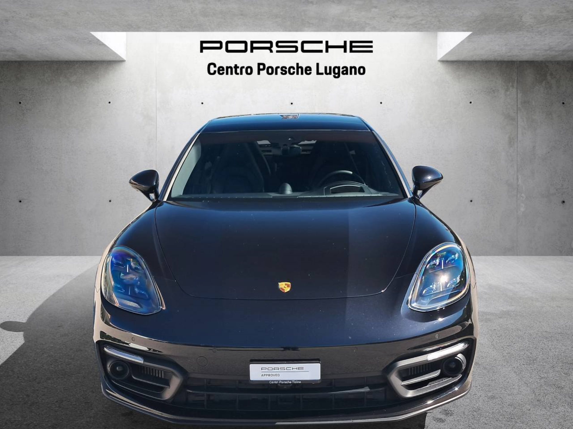 PORSCHE Panamera 4S E-Hybrid Sport Turismo (MY22)-image-9