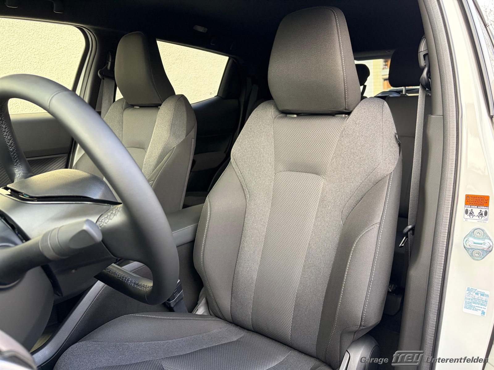 TOYOTA Urban Cruiser 61 kWh Trend AWD-image-4