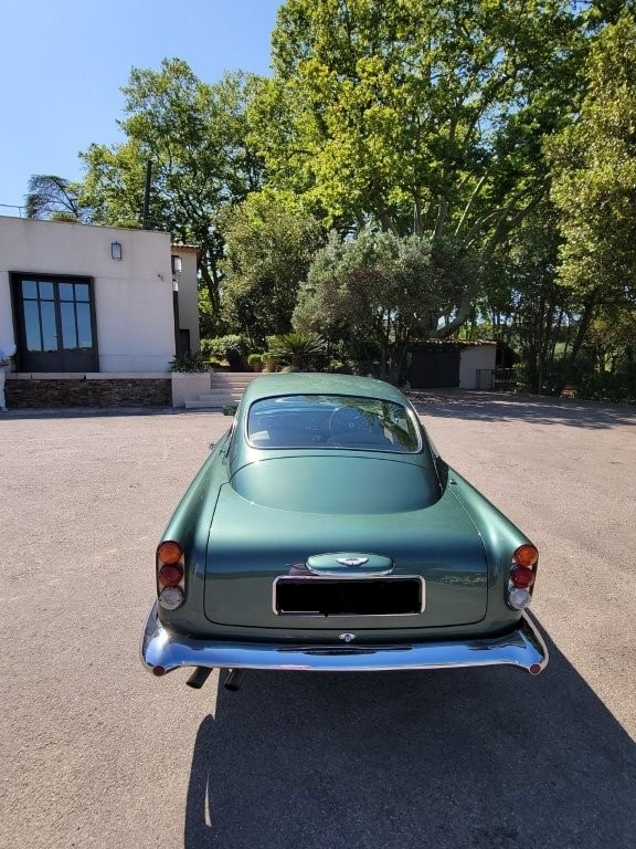 ASTON MARTIN DB4 Series V-image-5