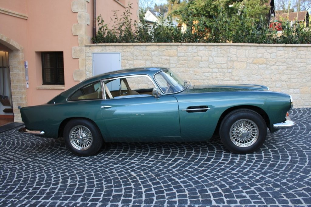 ASTON MARTIN DB4 Series V-image-6
