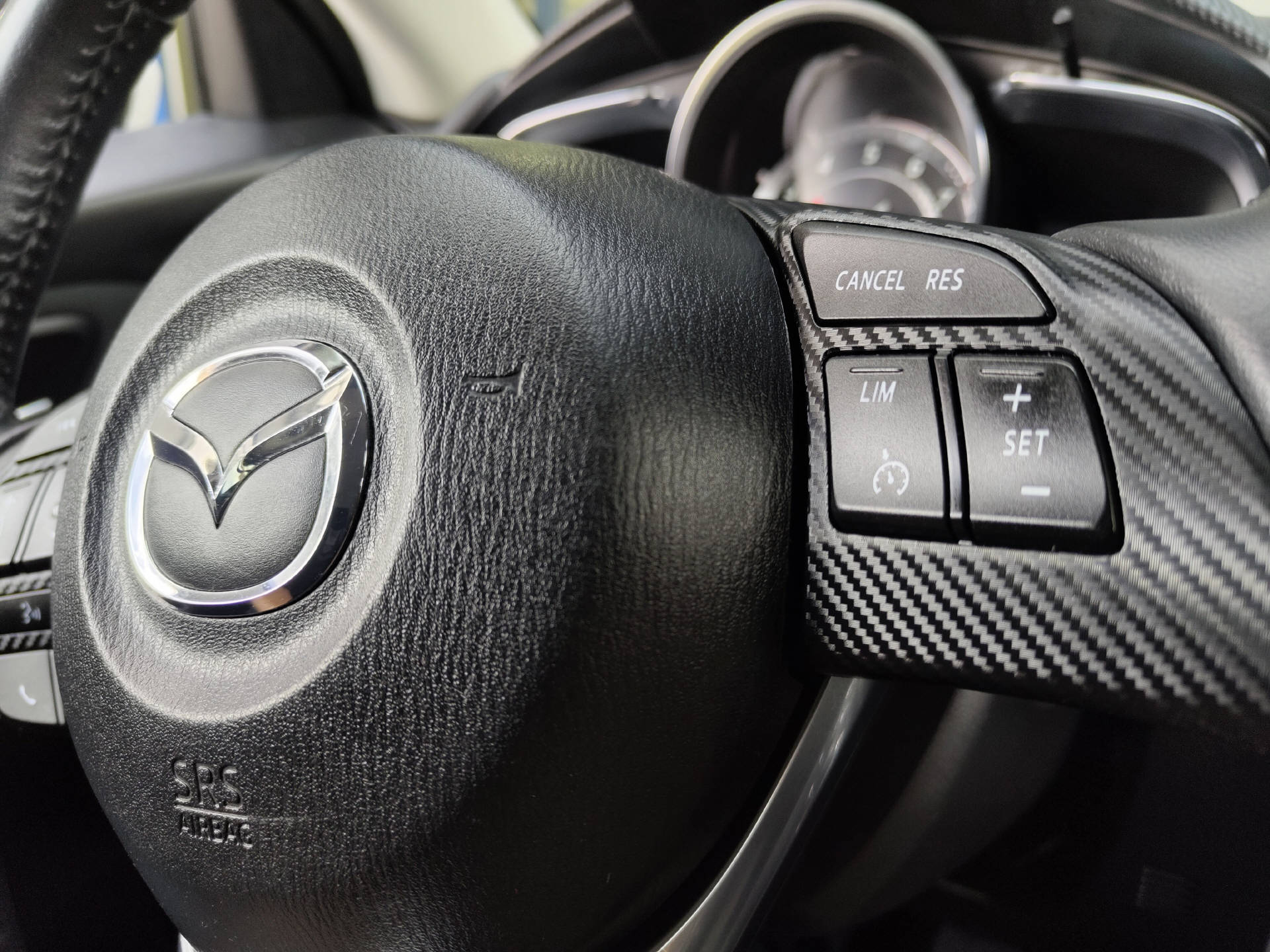 MAZDA 2 1.5 115 Revolution-image-8