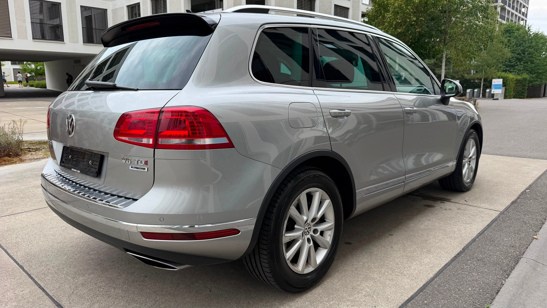 VW Touareg 3.0 TDI BlueMotion Technology Tiptronic-showroom-element-2